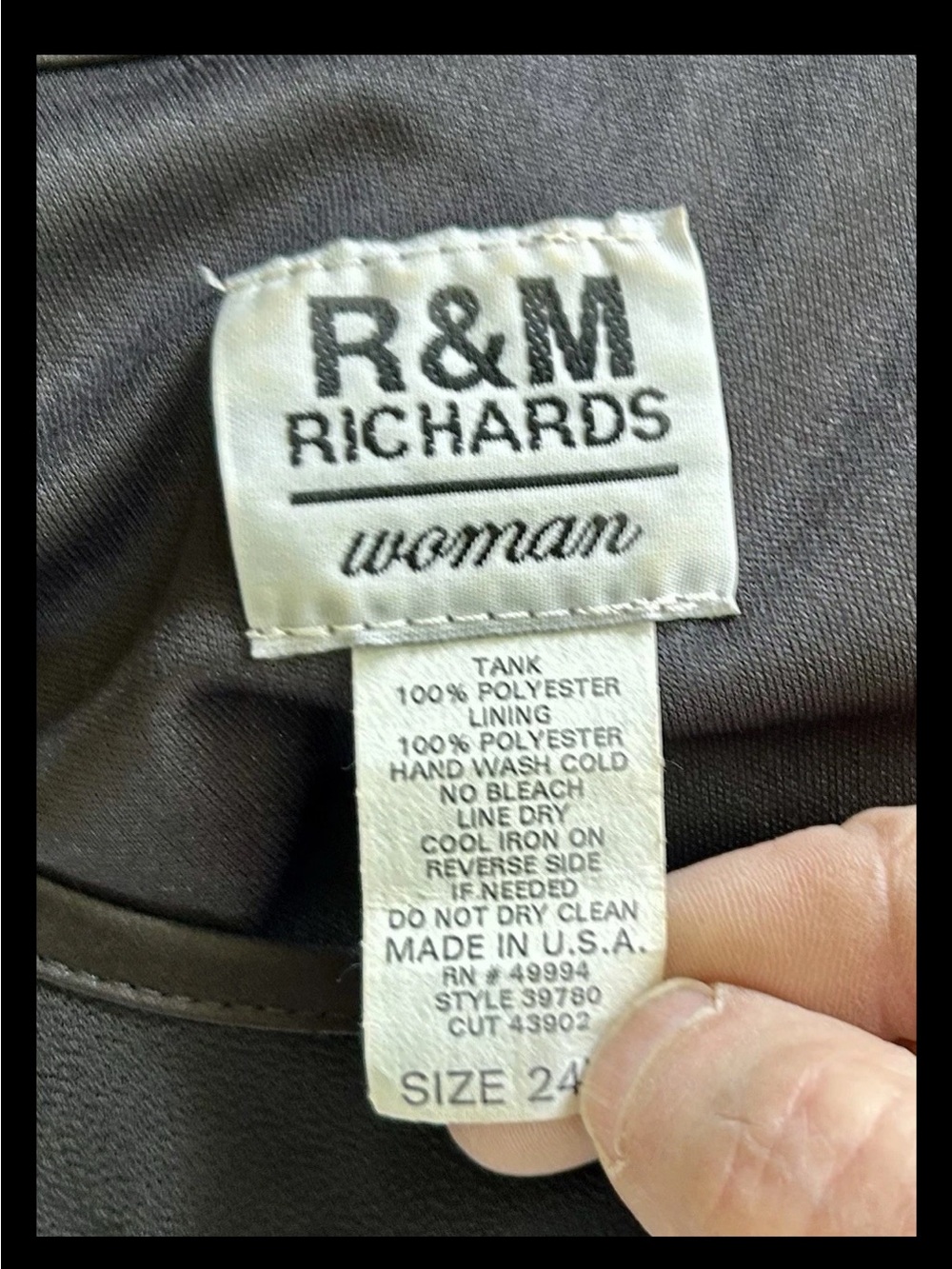 Vintage R&M Richards Black Camisole/ Top with beads size 24W - Picture 4 of 4